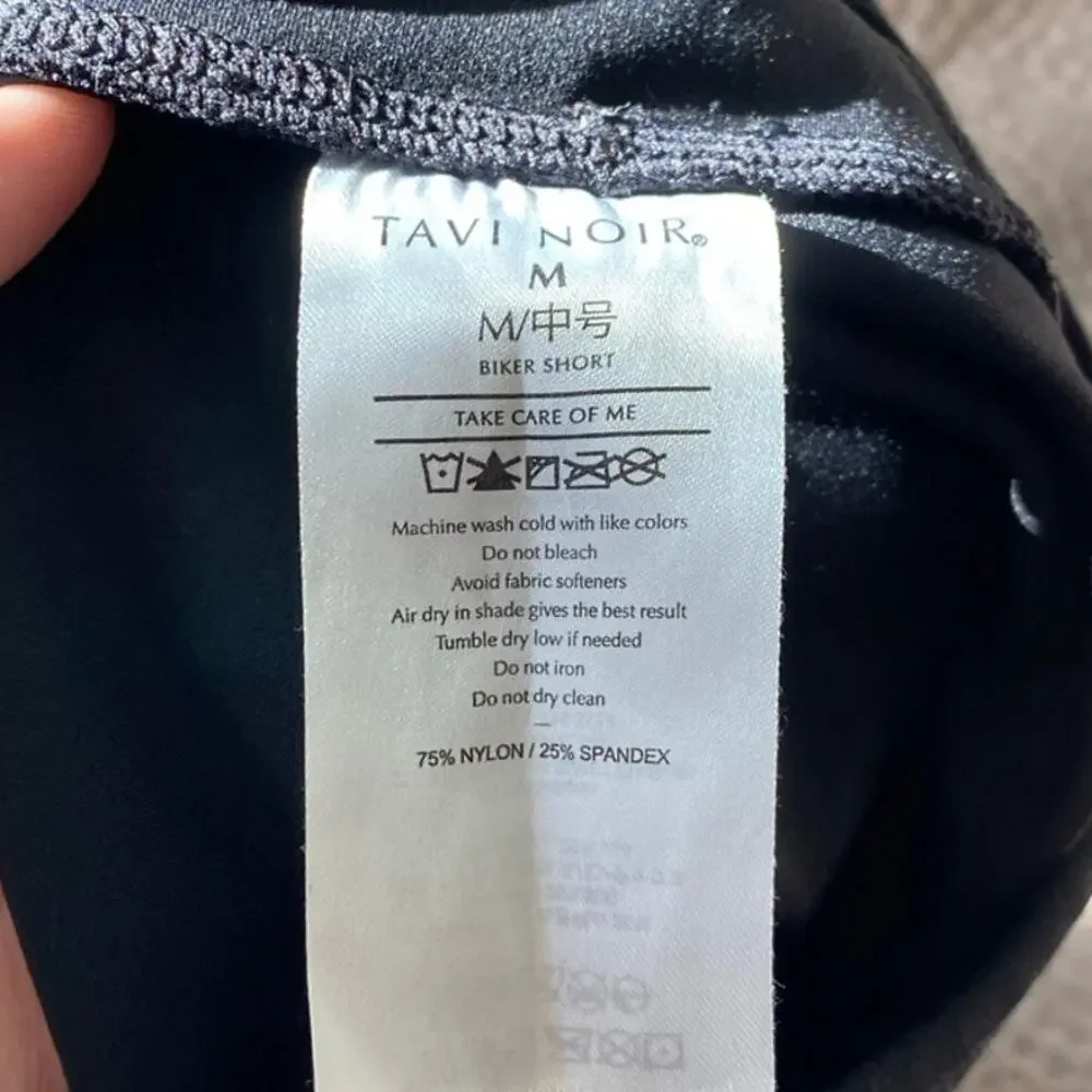 TAVI NOIR Solid Black Biker Shorts Size Medium - Picture 6 of 7